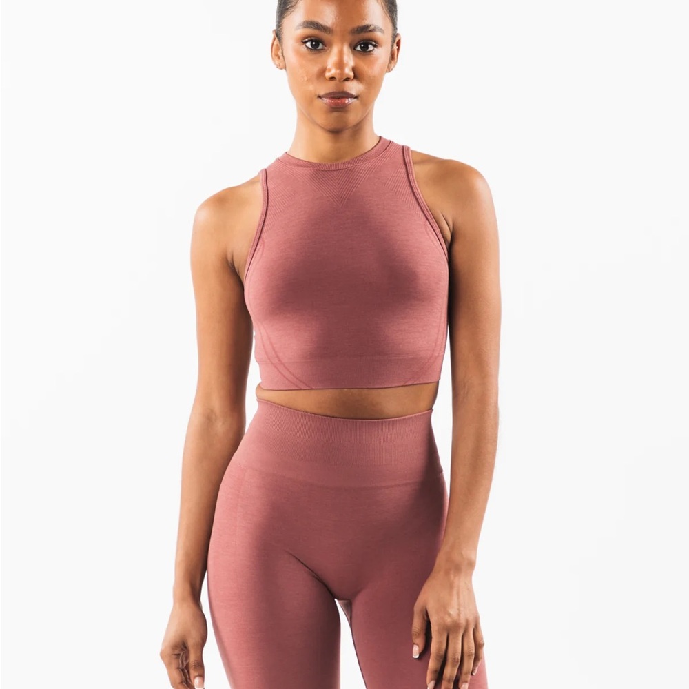 Alphalete Mauve Crop Top